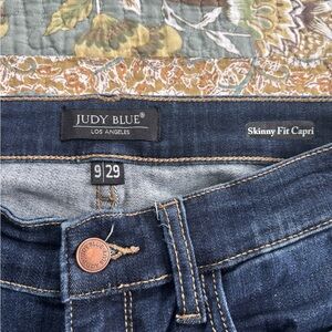 Judy Blue Skinny Fit Capri Jeans - Dark Blue